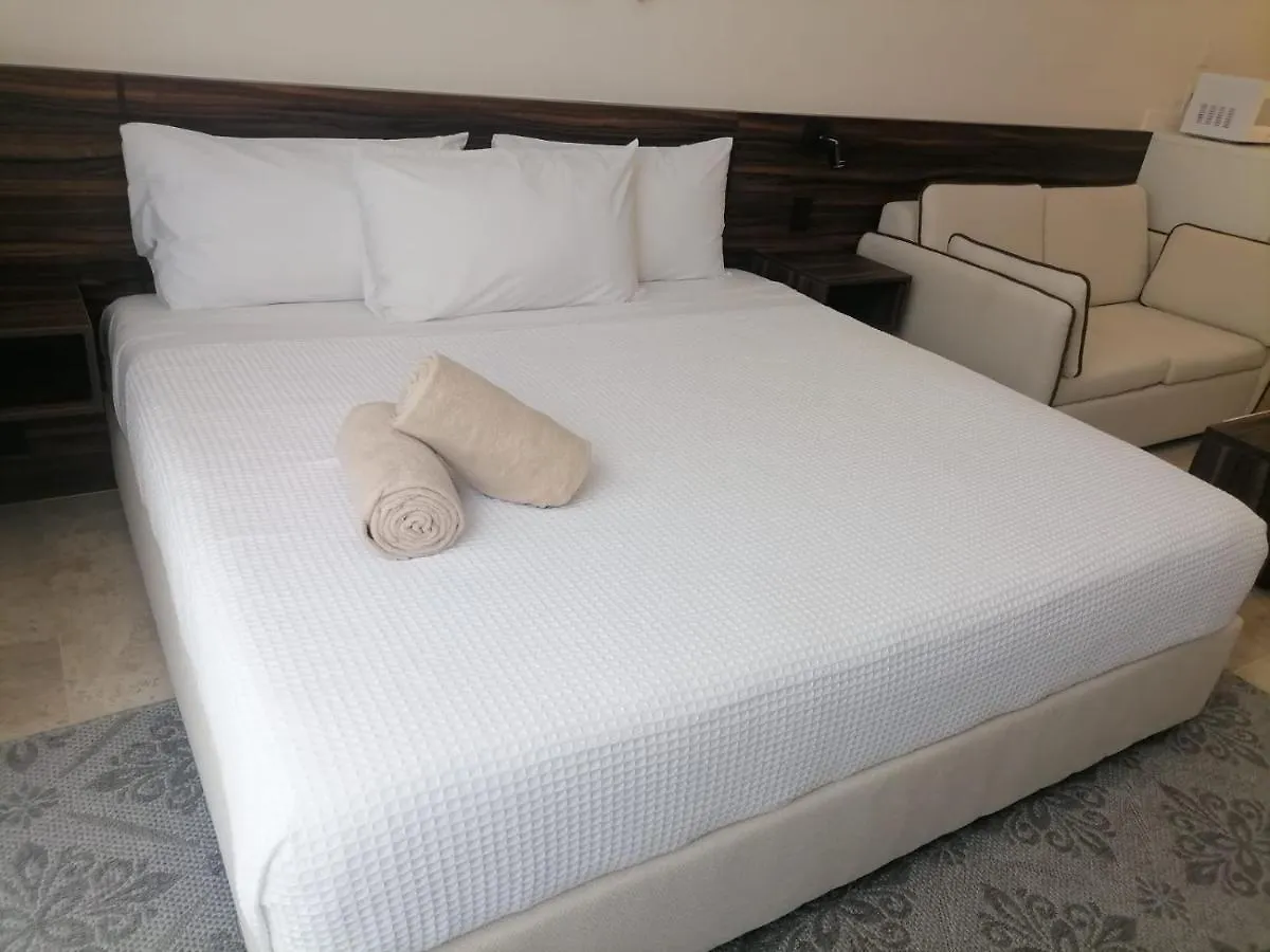 Mya, Elle & Elena Residences Tulum Apart Otel