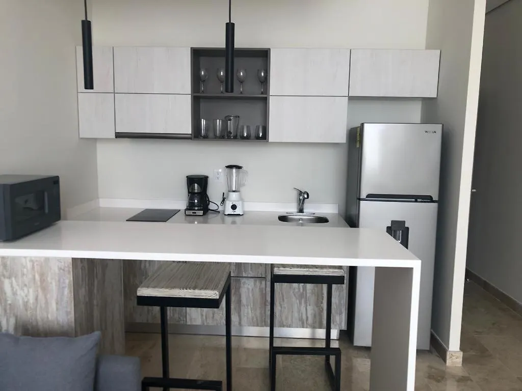 Mya, Elle&Elena Residences Tulum