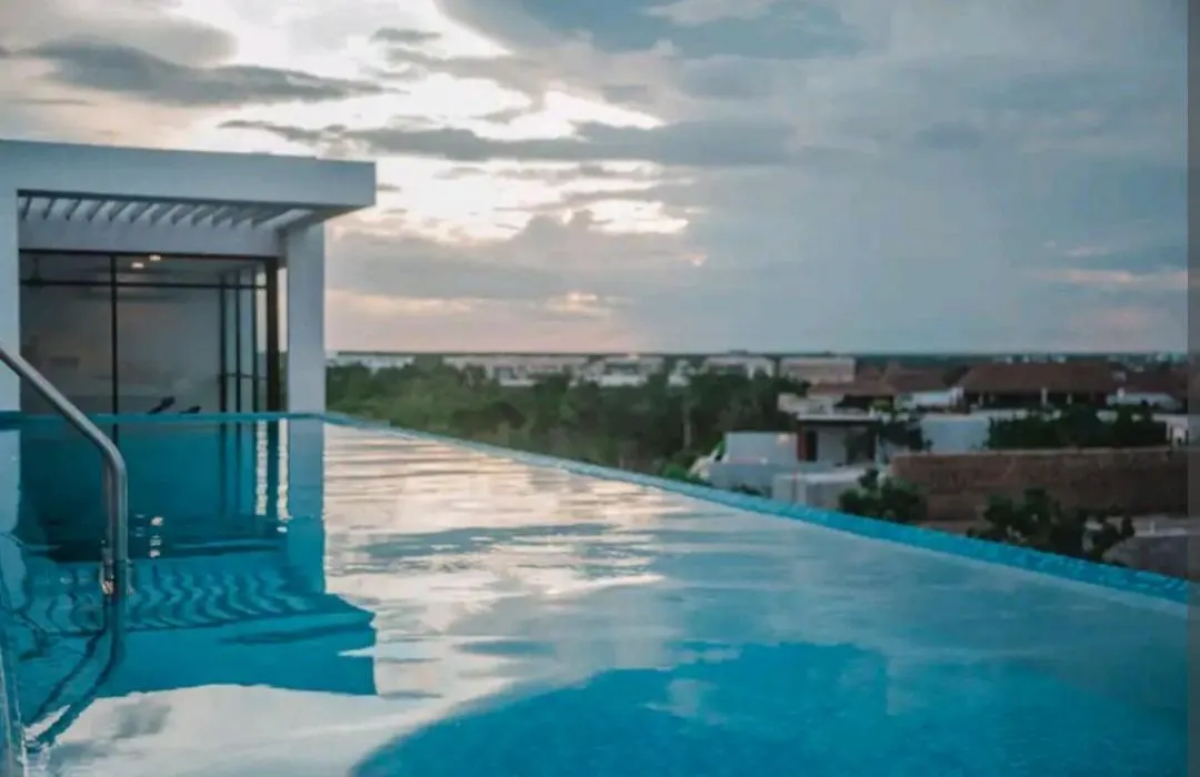 Mya, Elle&Elena Residences Tulum