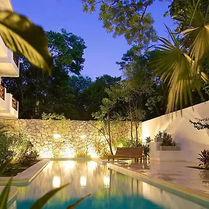 Livetulum Aparthotel